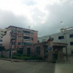 龙华区观澜福前路独院厂房1−3层面积1888平米