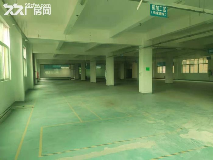 坂田岗头地铁站附近新出二楼整层1600平方厂房出租-图4