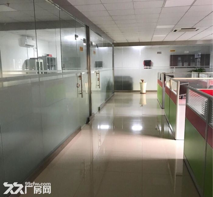 龙岗新生3楼688平方出租，有装修-图4