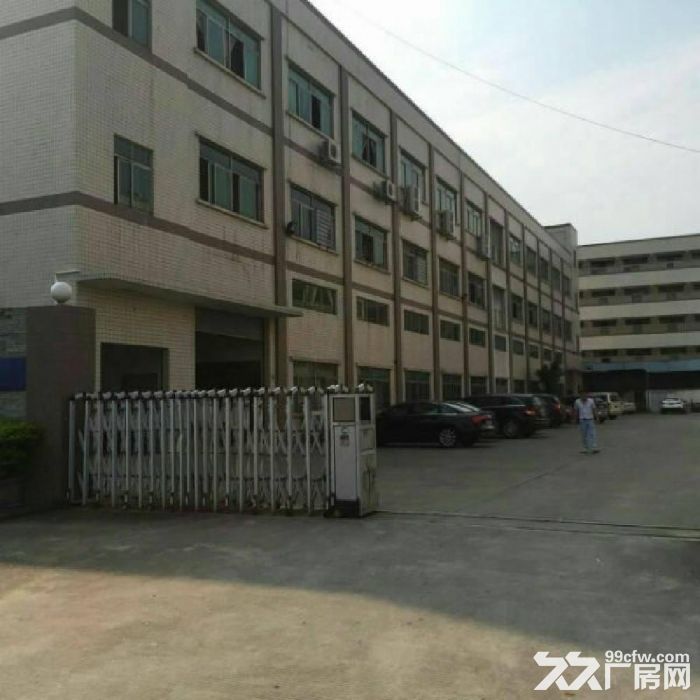 坪山坑梓原房东二楼整层2000平带地坪漆办公室出租