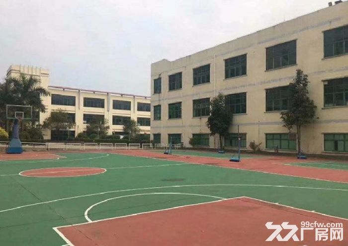 坪山碧岭工业区新出2楼900平 带装修出租 公摊小