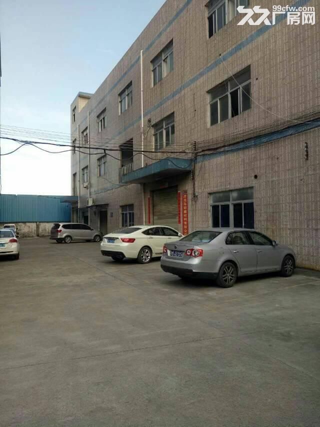 南联楼上1100平带装修地铁口厂房招租