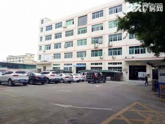 龙岗区南联原房东无公摊厂房2000平米招租可分租
