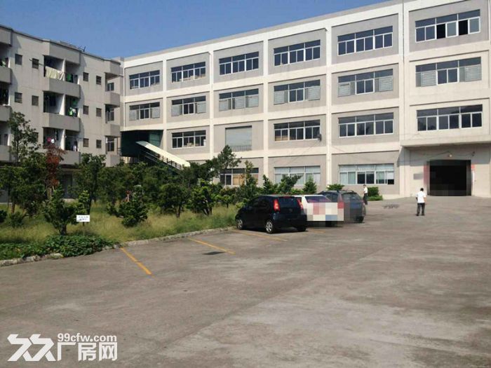 原房东厂房新空800平 精装修办公室 没有公摊