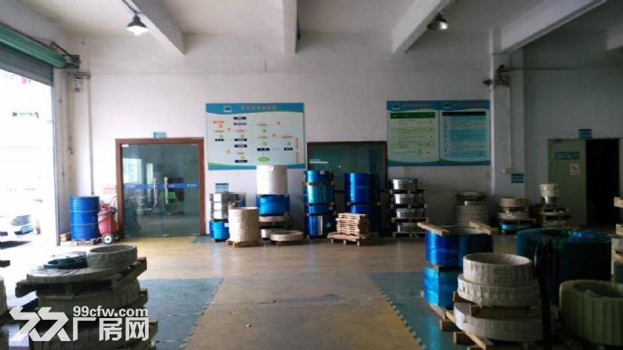 龙岗爱联工业区独院标准厂房一楼1350平可办环评租-图5