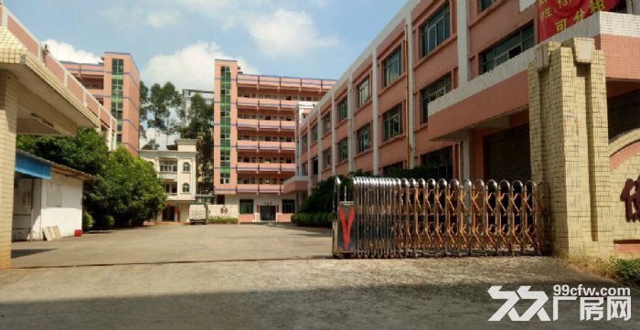 龙岗五金、塑胶等独院厂房1一3层5800平米招租