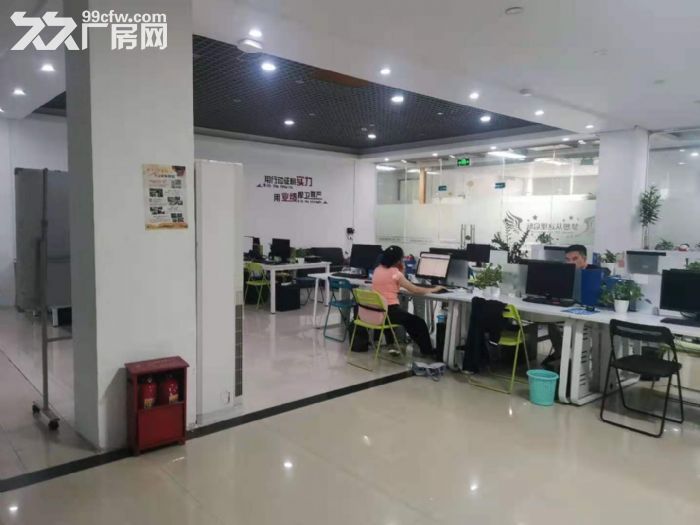 深圳龙华民治上芬地铁站附近350平精装办公室厂房出租。-图5